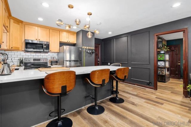 1775 Diamond 105, San Diego, CA 92109