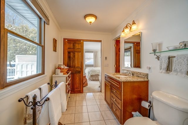 697 Florence Road, Northampton, MA 01062