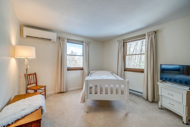 697 Florence Road, Northampton, MA 01062