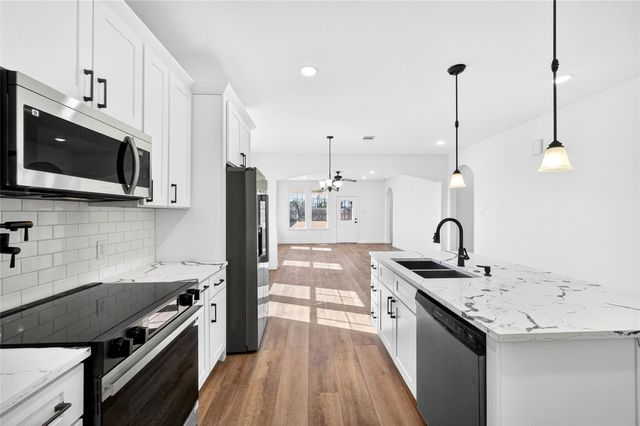 4509 5914 21, Cleveland, TX 77327