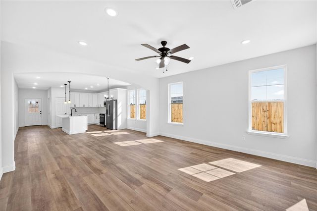 4509 5914 21, Cleveland, TX 77327