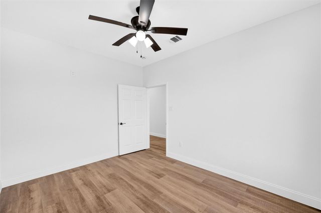 4509 5914 21, Cleveland, TX 77327