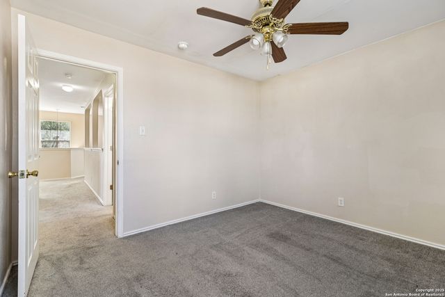 635 Lynx Mtn, San Antonio, TX 78251
