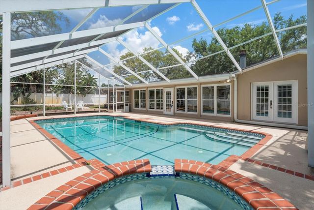 802 ALLAMANDA DRIVE, Largo, FL 33770