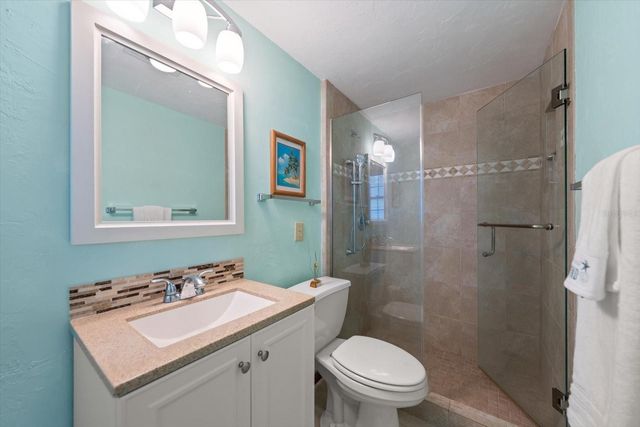 802 ALLAMANDA DRIVE, Largo, FL 33770