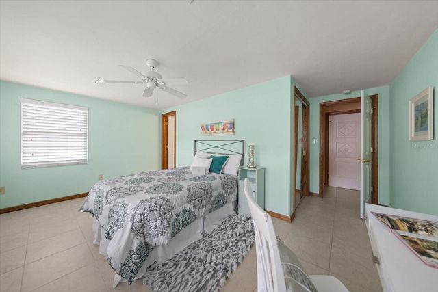 802 ALLAMANDA DRIVE, Largo, FL 33770