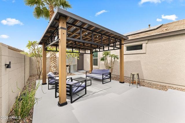 13512 W Briles Road, Peoria, AZ 85383