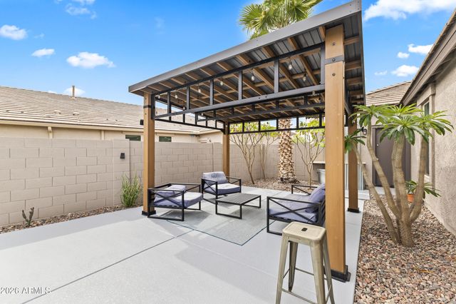 13512 W Briles Road, Peoria, AZ 85383