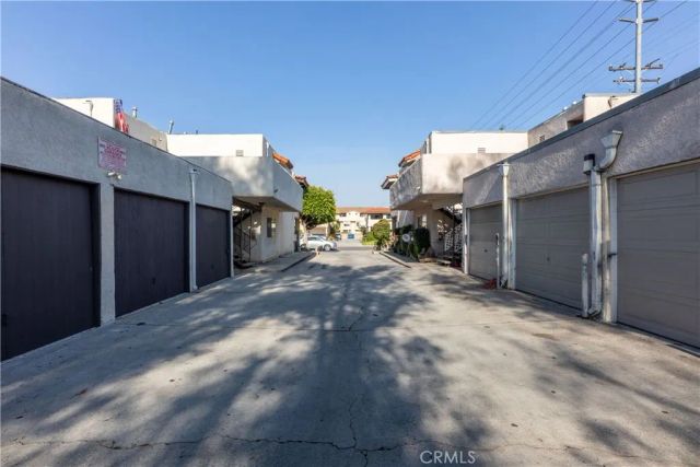 18981 Valley Cir C, Huntington Beach, CA 92649