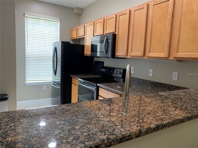887 NW 21ST AVENUE 887, Gainesville, FL 32609