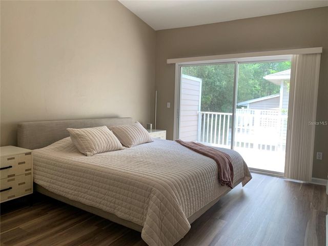887 NW 21ST AVENUE 887, Gainesville, FL 32609