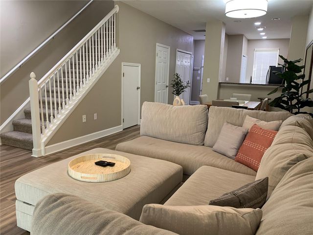 887 NW 21ST AVENUE 887, Gainesville, FL 32609