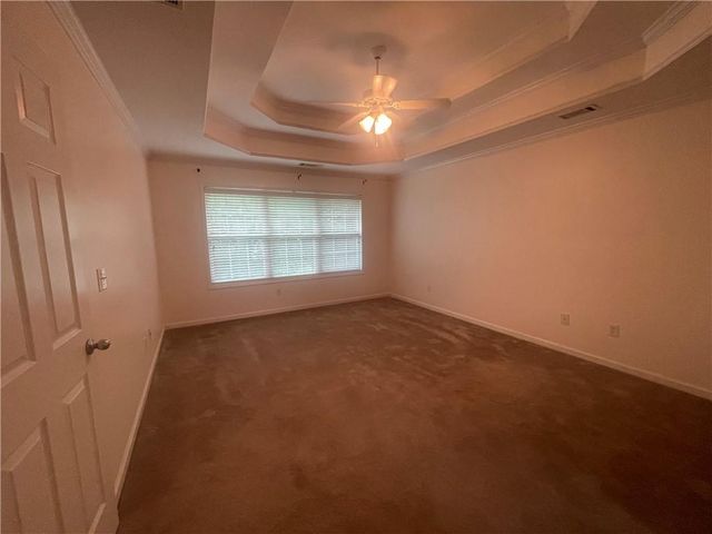 927 Park Hollow Way, Lawrenceville, GA 30043
