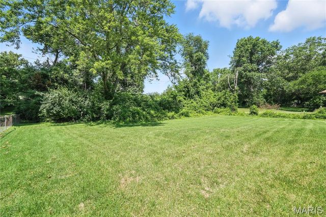 11951 Jerries Lane, Florissant, MO 63033