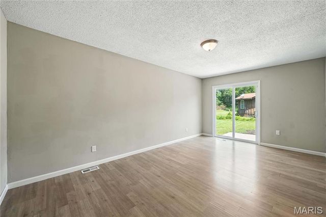 11951 Jerries Lane, Florissant, MO 63033