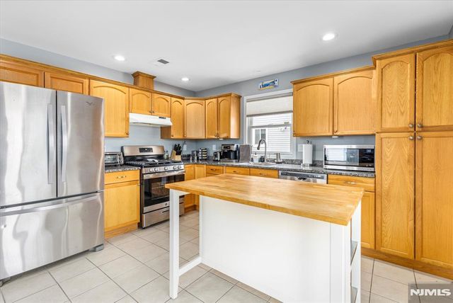 129 Tappan Street, Kearny, NJ 07032