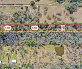 H Hayden Drive, Conroe, TX 77306