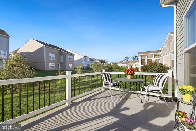 5934 AVERY POINT DR, Fredericksburg, VA 22406