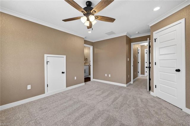 105 S Court ST, Windsor, VA 23487