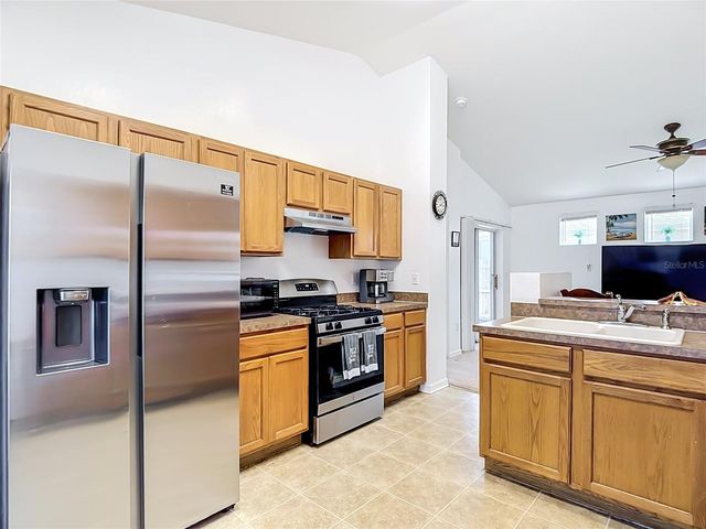 24443 SUMMER WIND CT, Lutz, FL 33559