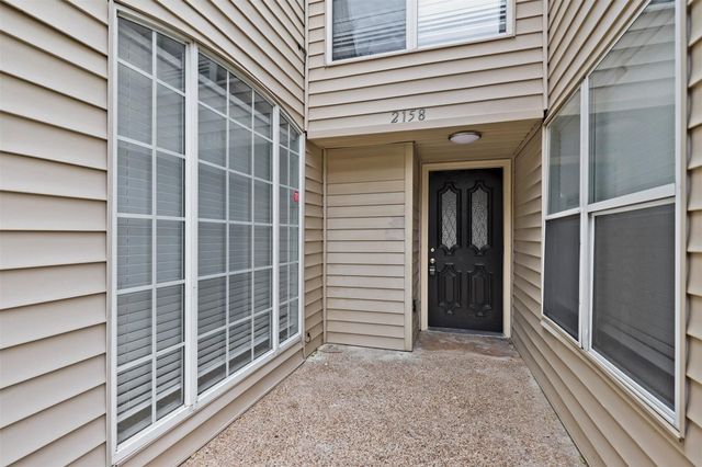 2158 Fleur De Lis Court, Arlington, TX 76012