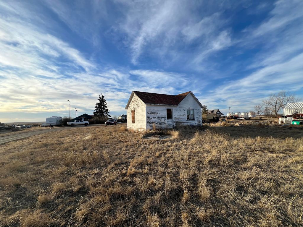 N Corner 2 AVE, Inverness, MT 59530 photo 3