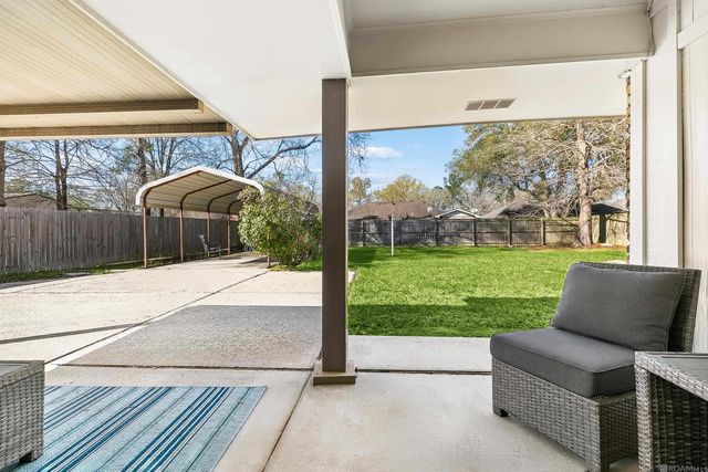 11025 Cedar Bend Ave, Baton Rouge, LA 70814