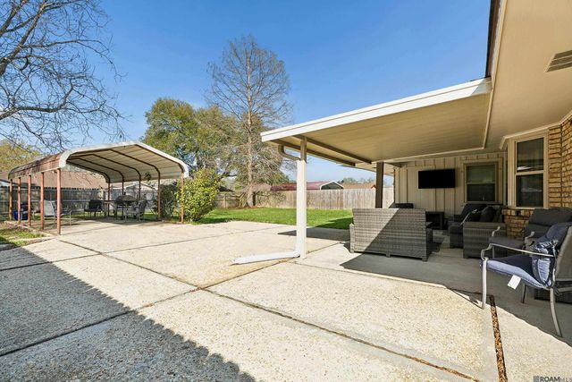 11025 Cedar Bend Ave, Baton Rouge, LA 70814