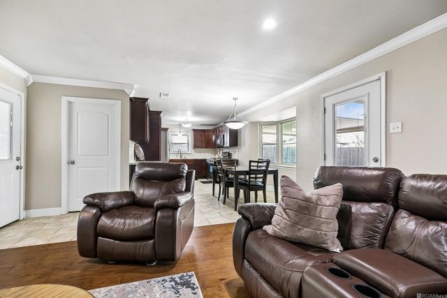 11025 Cedar Bend Ave, Baton Rouge, LA 70814