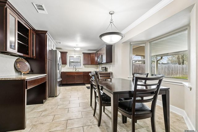 11025 Cedar Bend Ave, Baton Rouge, LA 70814