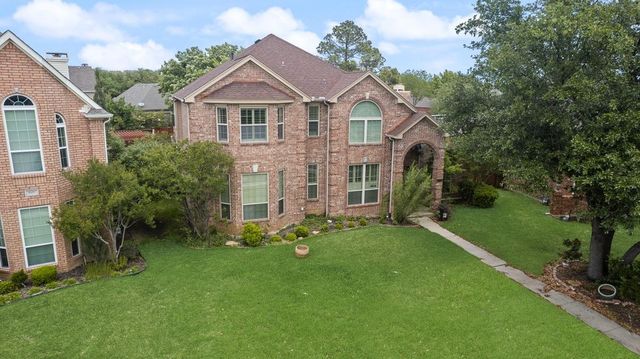 1013 Stone Gate Drive, Irving, TX 75063