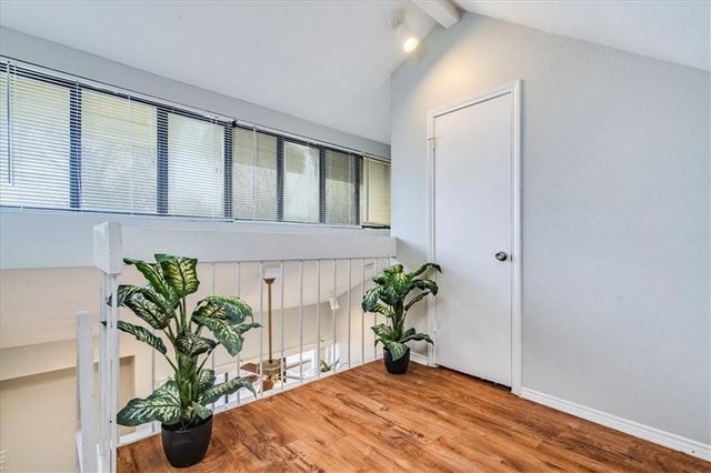 701 Nelray BLVD 14, Austin, TX 78751