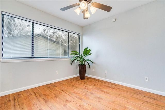 701 Nelray BLVD 14, Austin, TX 78751