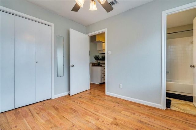 701 Nelray BLVD 14, Austin, TX 78751