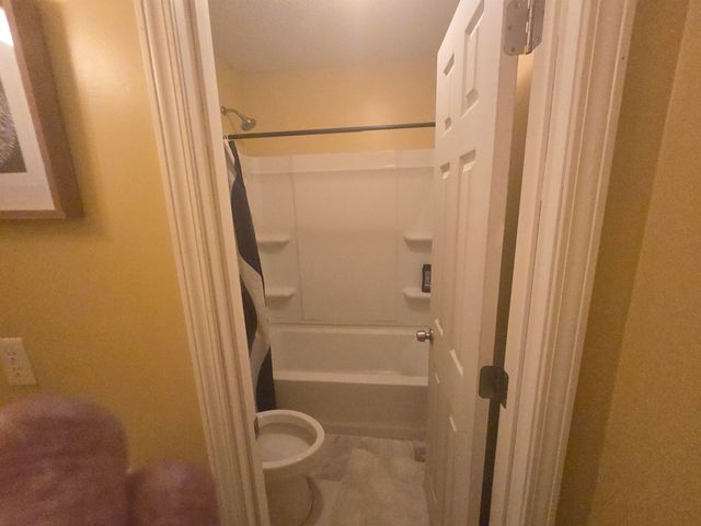 6661 BENT BIRCH CV, Memphis, TN 38115