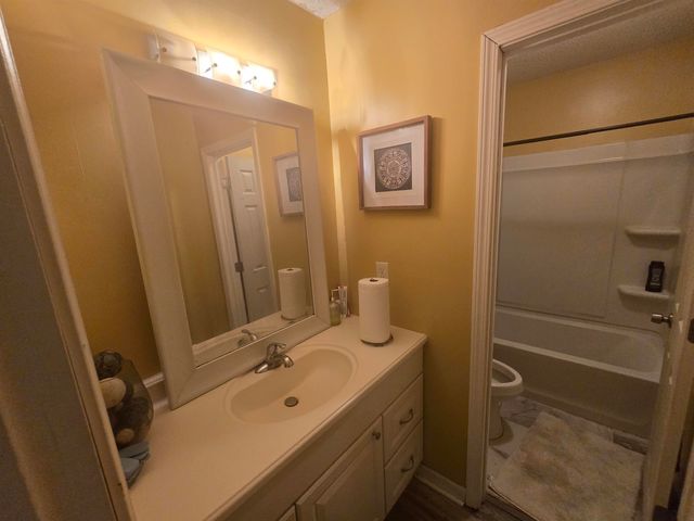 6661 BENT BIRCH CV, Memphis, TN 38115