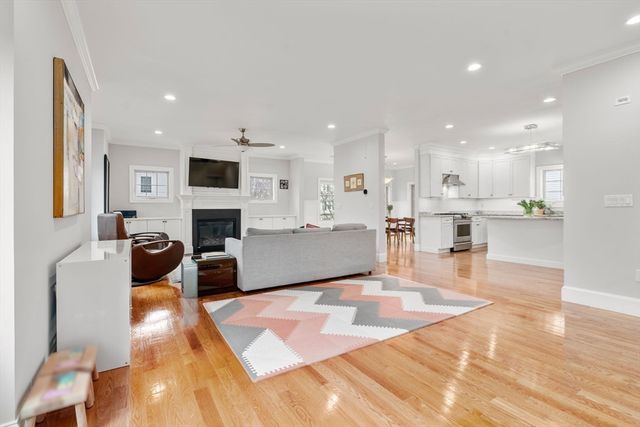 198 Lowell St 1, Waltham, MA 02453