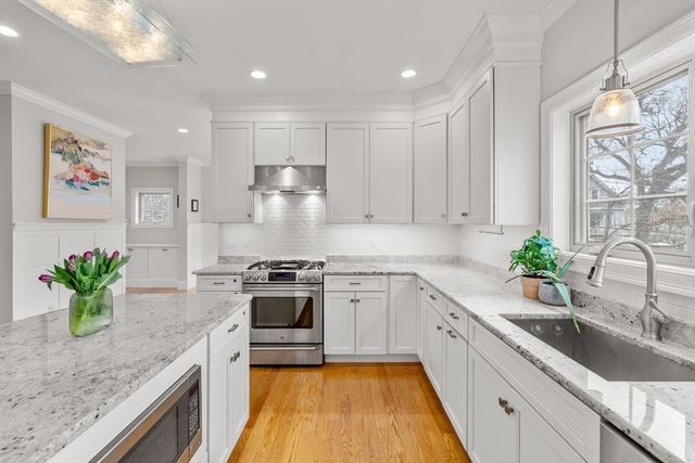 198 Lowell St 1, Waltham, MA 02453