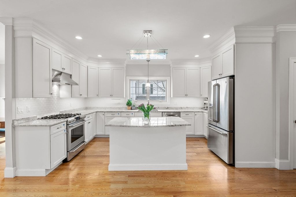 198 Lowell St 1, Waltham, MA 02453