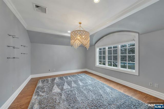 125 Jackson Drive, Cresskill, NJ 07626