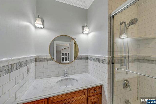 125 Jackson Drive, Cresskill, NJ 07626