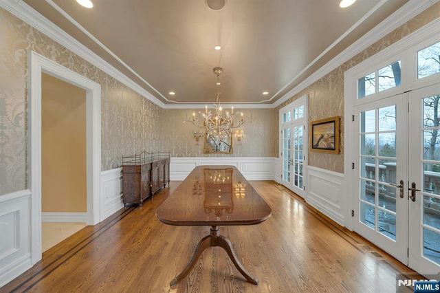 125 Jackson Drive, Cresskill, NJ 07626