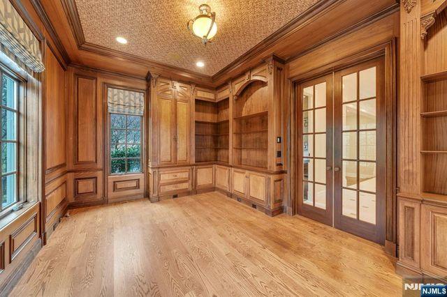 125 Jackson Drive, Cresskill, NJ 07626