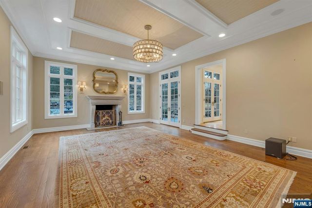 125 Jackson Drive, Cresskill, NJ 07626