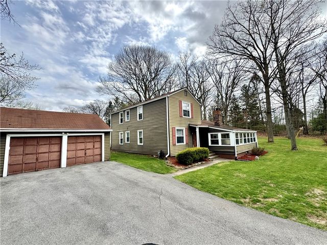 148 McClain Rd, Chippewa Twp, PA 15010