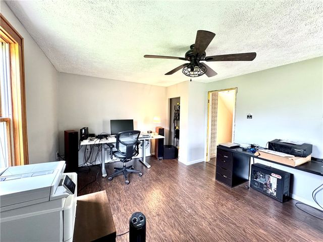 148 McClain Rd, Chippewa Twp, PA 15010