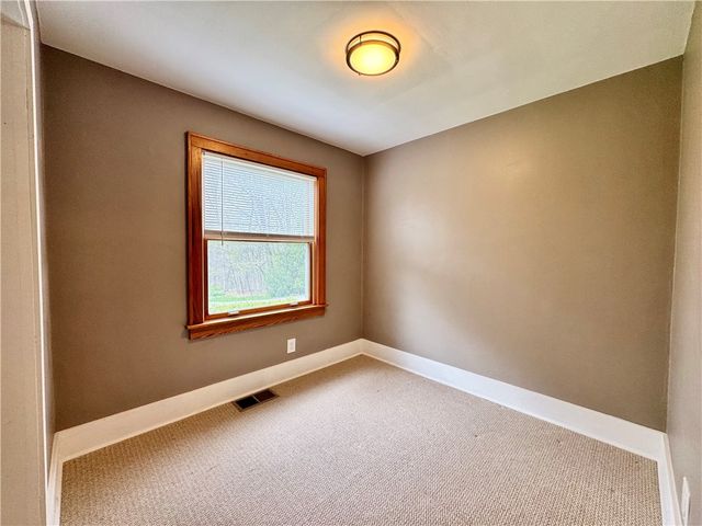 148 McClain Rd, Chippewa Twp, PA 15010