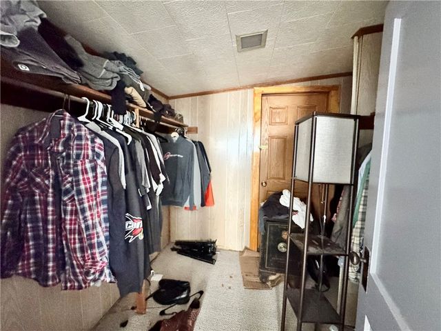 148 McClain Rd, Chippewa Twp, PA 15010