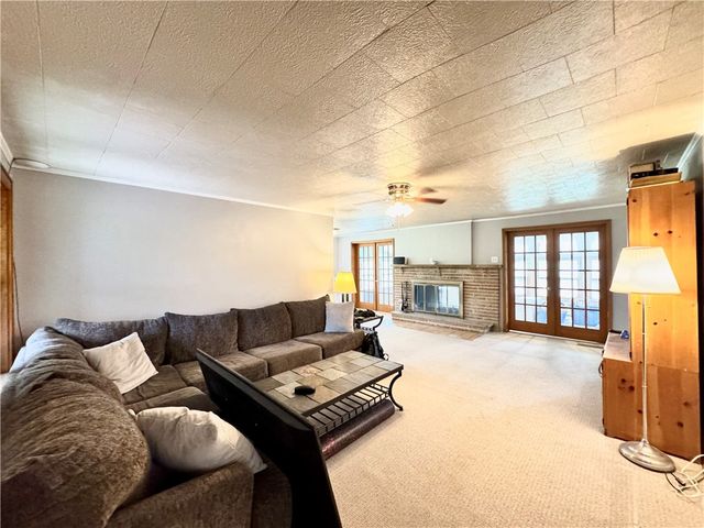 148 McClain Rd, Chippewa Twp, PA 15010