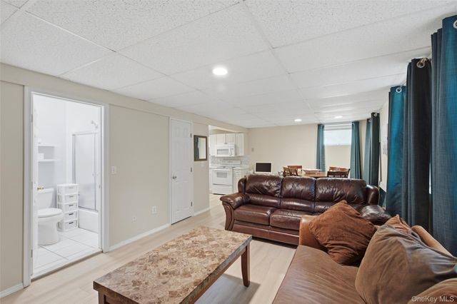 104 Lincoln Boulevard, Hauppauge, NY 11788